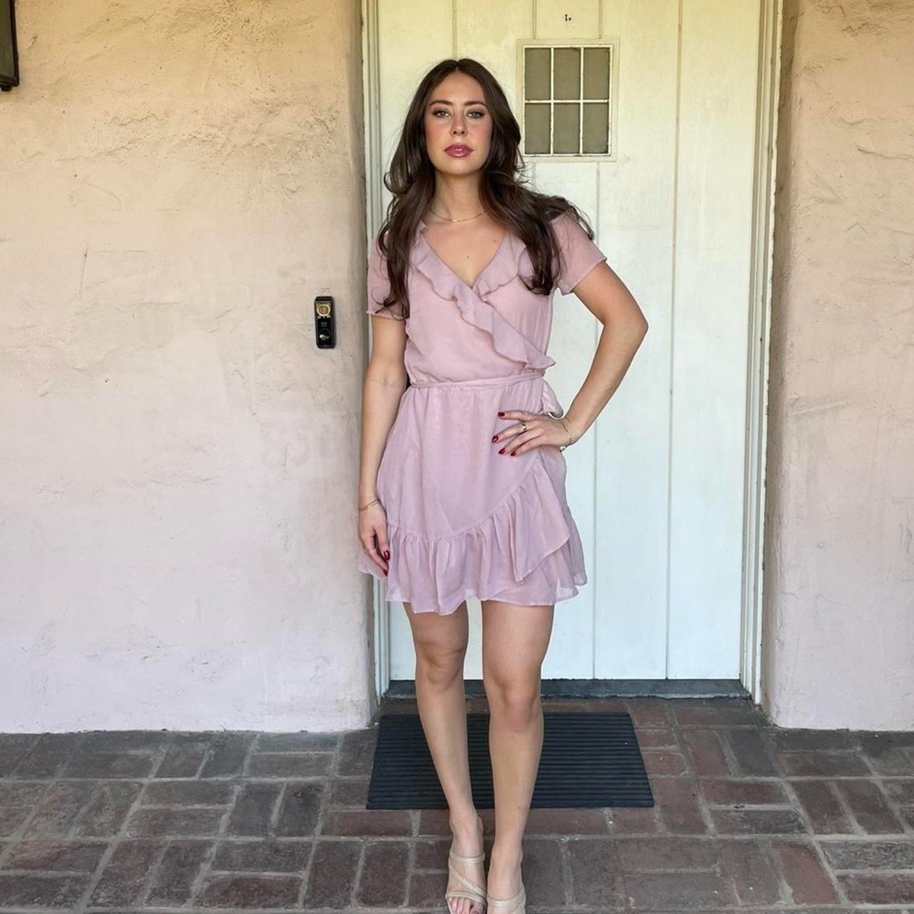 sadie robertson pink ruffle dress sz m